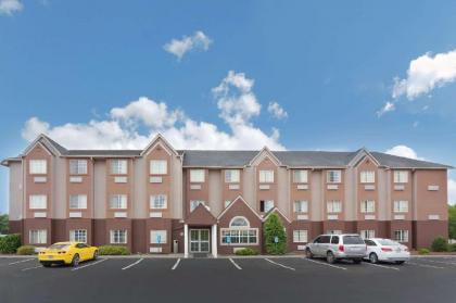 Microtel Inn & Suites By Wyndham Brandon - image 13