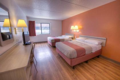 Motel 6-Branford CT - New Haven - image 15