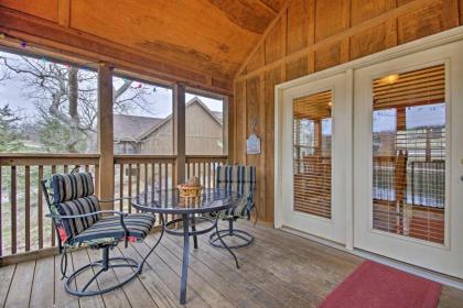 Lakefront Lodge Near Branson Strip and Silver Dollar - image 12