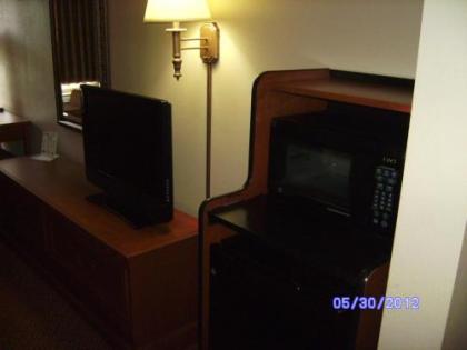 All American Inn & Suites Branson - image 16