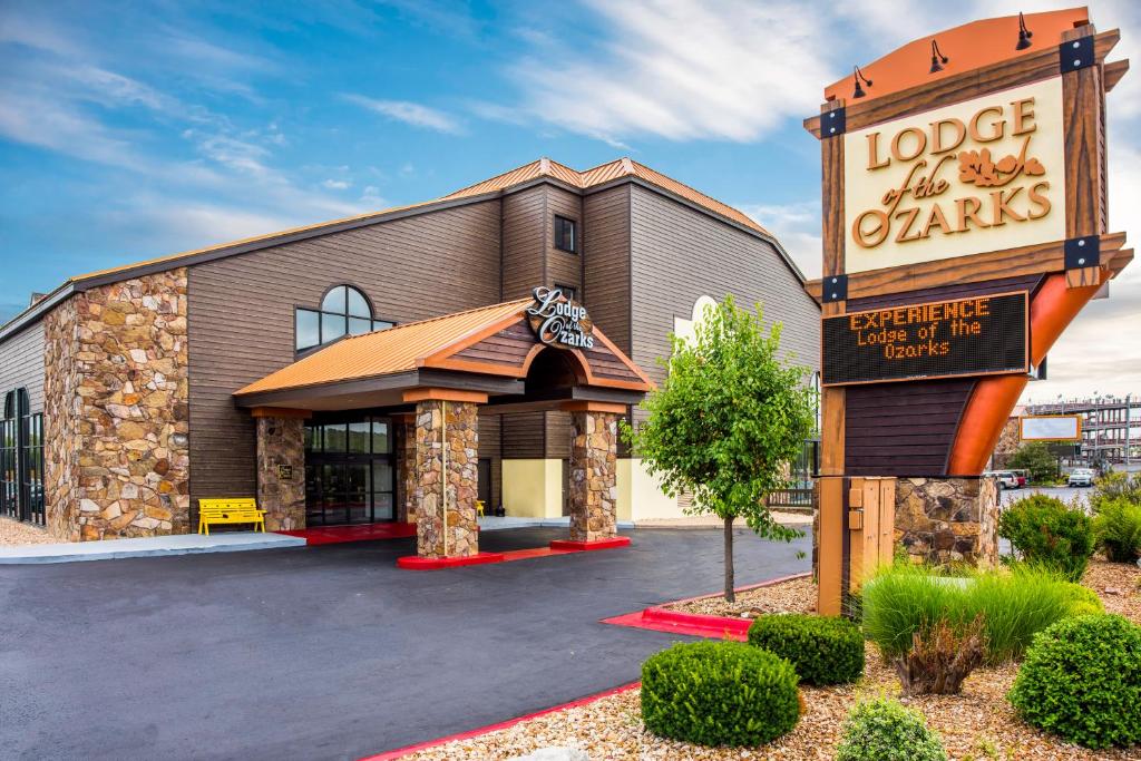 Lodge of the Ozarks - main image