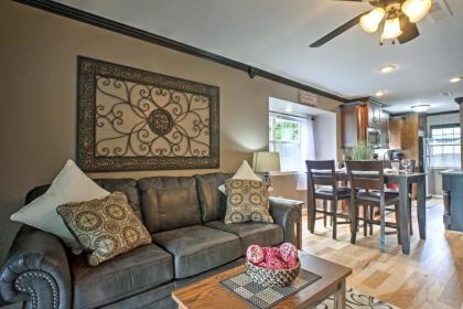 Branson Condo with Pool Access - Walk to Table Rock! - image 3