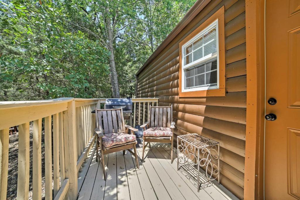 Rustic Cabin -Mins to Table Rock Lake and DT Branson - image 4