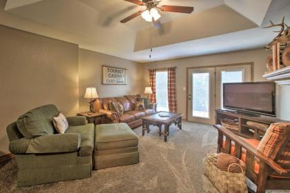 Branson Area Condo with Pool and Fishing Lake Access Missouri