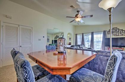 Family-Friendly Branson Condo with Outdoor Pool! - image 9