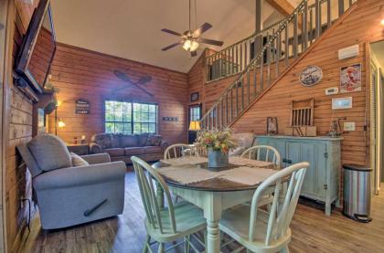 Charming Branson Getaway with Fireplace and Porch - image 5