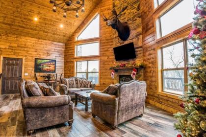 WaterMill Cove Resort Lakefront Lodge 8Bed 8BA FREE Amenities 2 miles to SDC - image 11