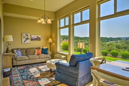 Condo with table Rock Lake Views 6 mi to Strip Branson