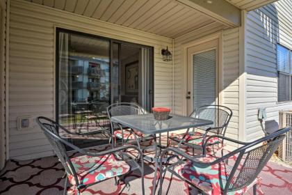 Branson Resort Retreat by Lake Taneycomo! - image 9