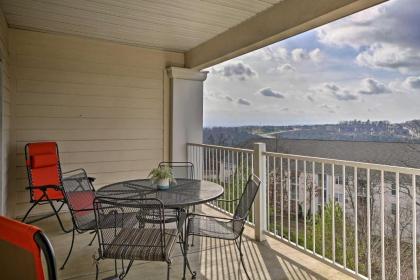 Upscale Family Retreat about 3 mi to Downtown Branson