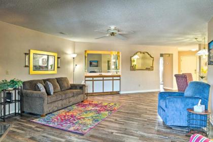 Cozy 2nd-Floor Resort Condo - 3 Miles to 76 Strip! - image 10