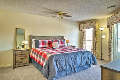 Cozy 2nd-Floor Resort Condo - 3 Miles to 76 Strip! - image 11