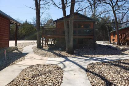 Cave Lane One Bedroom Cabin Branson