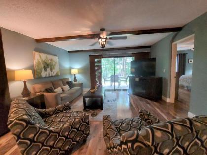 Solace Space at Foothills - CLOSE TO ALL OF BRANSON!! Luxury Comfort! - image 8