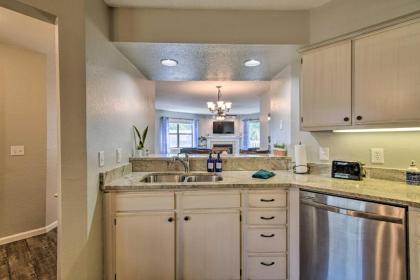 Family-Friendly Branson Condo with Lake Access! - image 10