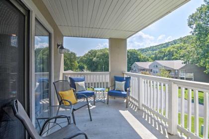 Family-Friendly Branson Condo with Lake Access! - image 3