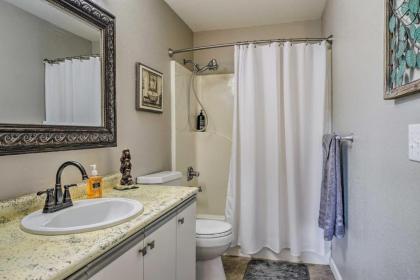 Charming Branson Condo with Private Balcony! - image 15