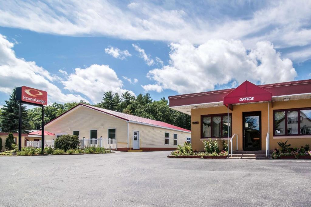 Econo Lodge Brattleboro - main image