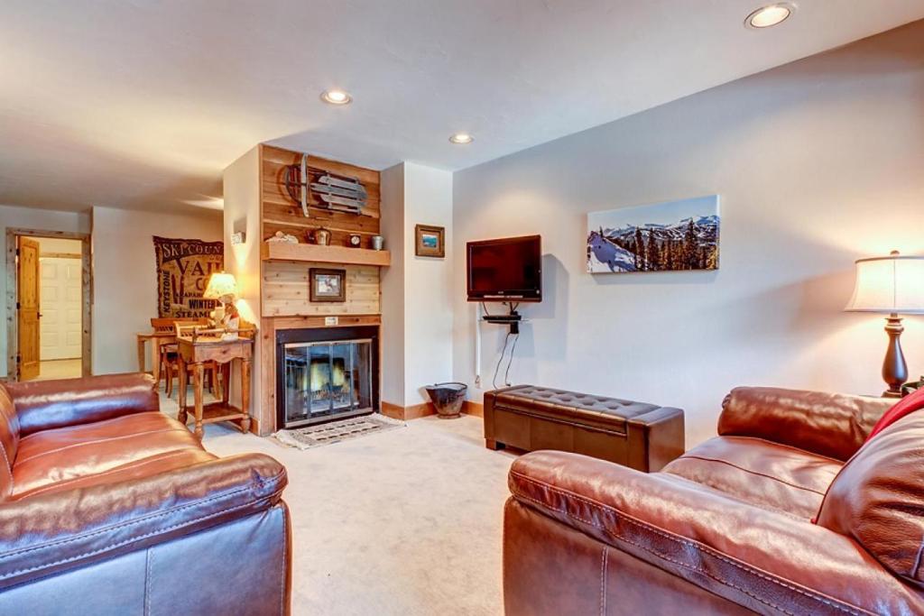 Ski Hill Condo - main image