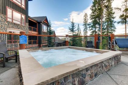 Breckenridge Luxury Ski-In Ski-Out Condos - image 3