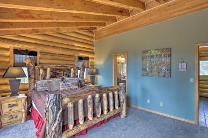 Rustic Breckenridge Escape with Hot Tub and MTN Views! - image 5