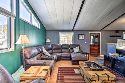 Cozy Retreat with Fireplace - Shuttle to Breck! - image 1