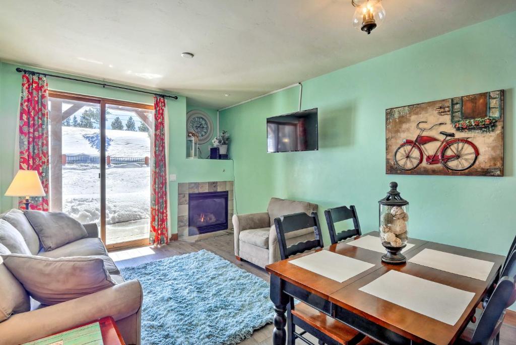 Cozy Ski Condo Near Breckenridge Golf Club! - main image