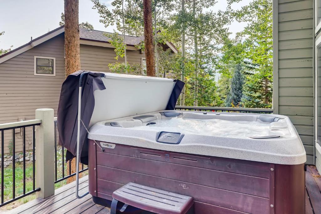 Breckenridge Mtn Village #92 Deep Powder - Private Outdoor Hot Tub - image 2