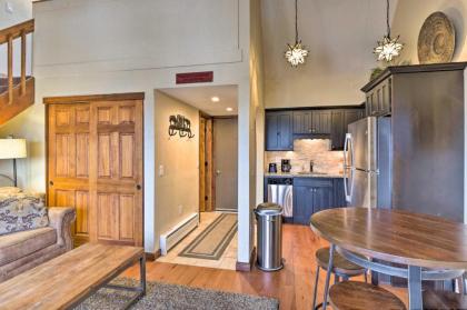 Cozy Breckenridge Condo in the Heart of Town! - image 5