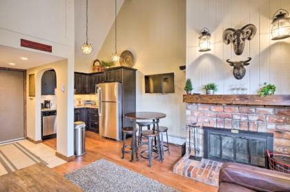 Cozy Breckenridge Condo in the Heart of Town! - image 9