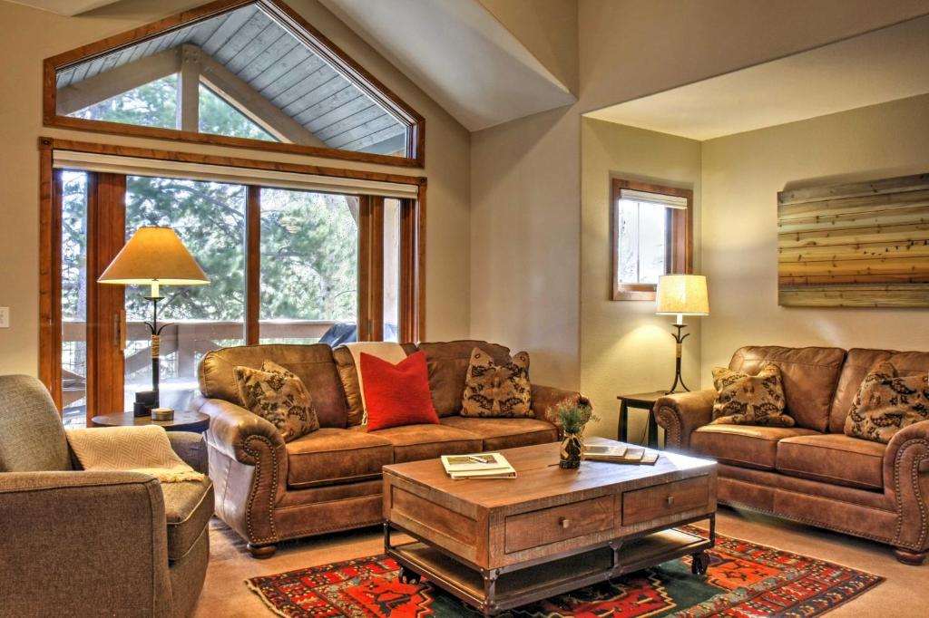 Updated Breck Condo with Mtn Views Walk to Ski Lift - image 6