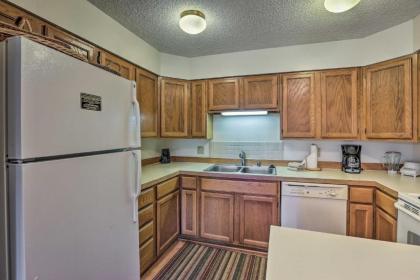 Centrally Located Condo with Furnished Balcony - image 13