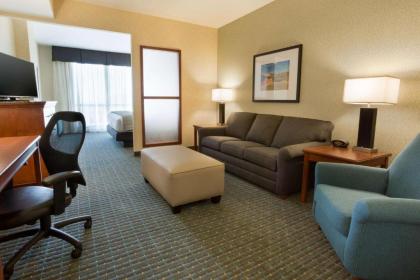 Drury Inn & Suites St. Louis Brentwood - image 15