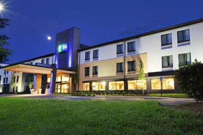 Holiday Inn Express Brentwood-South Cool Springs an IHG Hotel - image 9