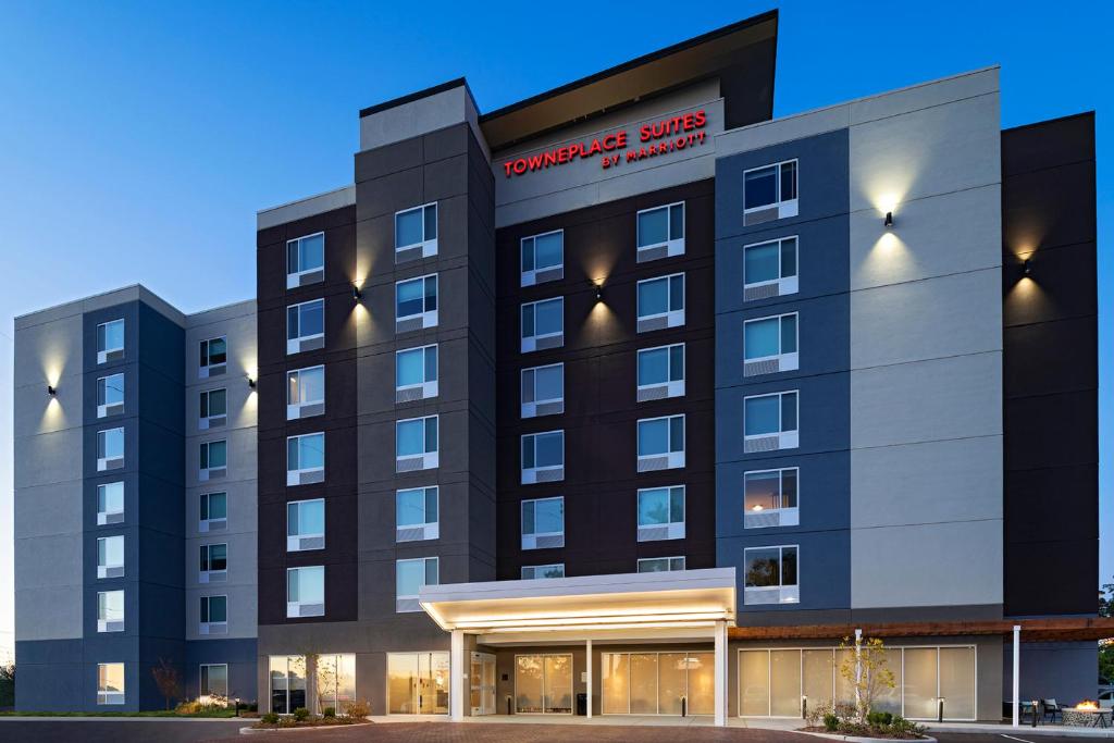 TownePlace Suites by Marriott Brentwood - main image