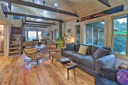 Secluded Pisgah Natl Forest Retreat with Views - image 1