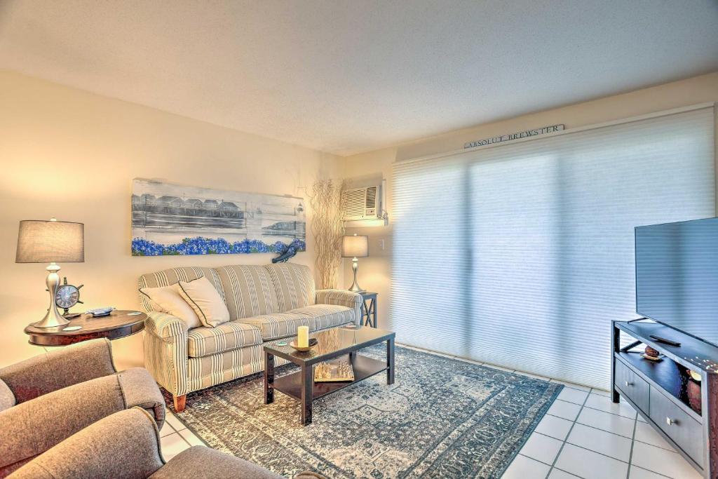 Beautiful Brewster Condo with Resort Amenities! - main image