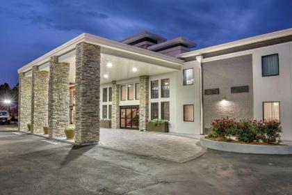 Best Western Brewton Inn - image 5