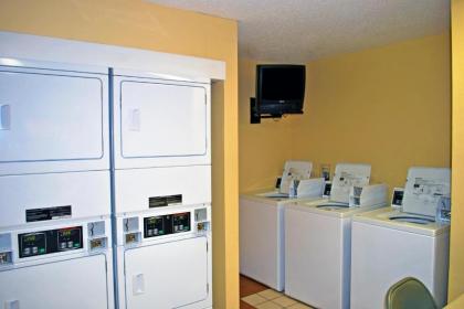 Extended Stay America Suites - St Louis - Airport - Central - image 11