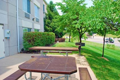 Extended Stay America Suites - St Louis - Airport - Central - image 9