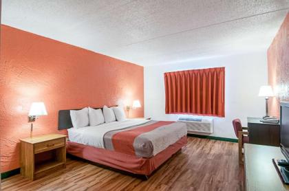 Motel 6-Bridgeview IL - image 12