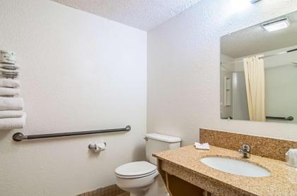 Motel 6-Bridgeview IL - image 16