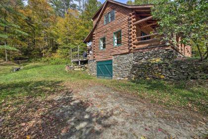 Picture-Perfect Vermont Mtn Cabin with Hot Tub! - image 3