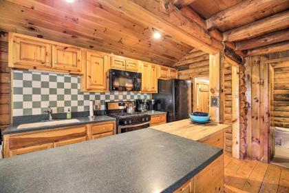 Picture-Perfect Vermont Mtn Cabin with Hot Tub! - image 6