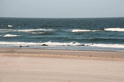 Remodeled Beach Condo 5 Minutes to Atlantic City! - image 13