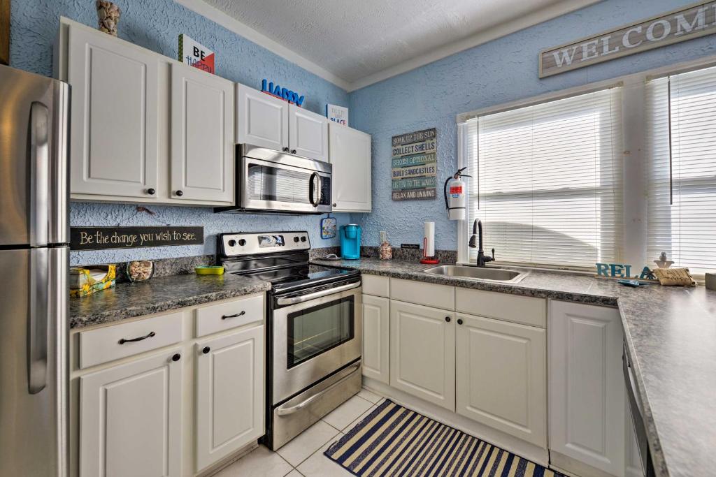 Remodeled Beach Condo 5 Minutes to Atlantic City! - image 5