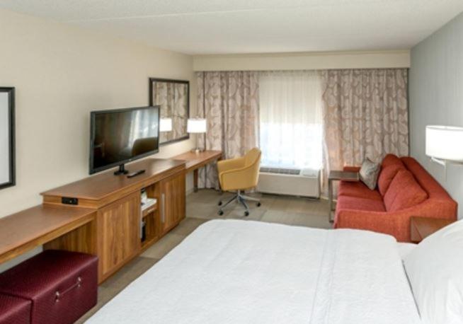 Hampton Inn Brighton Mi - main image