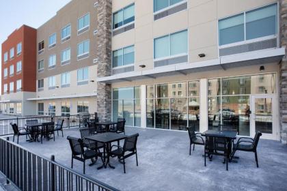 Holiday Inn Express & Suites - Denver NE - Brighton an IHG Hotel - image 2