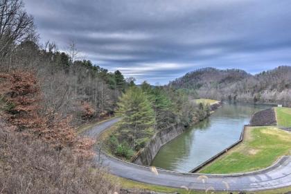 Rural Retreat - 1 Mile to Holston River Weir Dam! - image 7