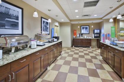 Hampton Inn Brockport - image 13